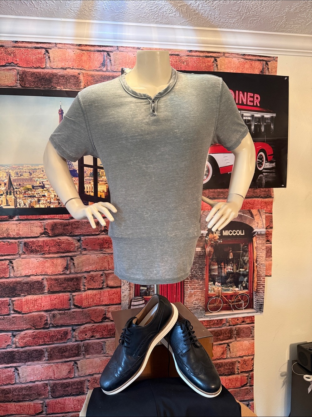 Lucky Brand Light Heather olive Gray Tee
